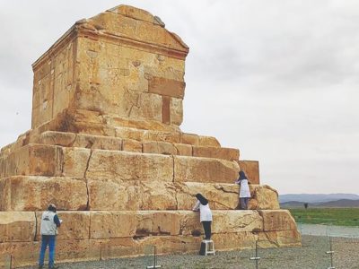انحراف‌های ساختاری در روند مرمت آثار تاریخی ایران