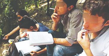 بازی با آمار در بحران اعتیاد