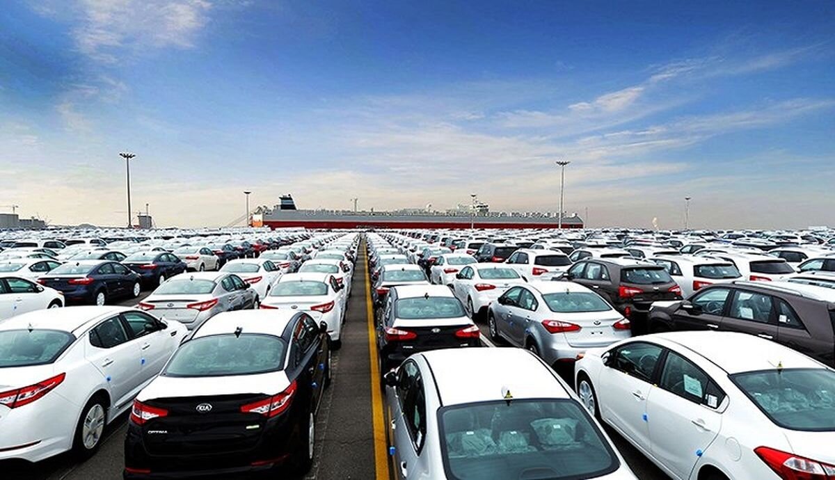 تعرفه نامشخص، فروش متوقف؛ بلاتکلیفی بازار خودروهای وارداتی در ۱۴۰۴ تعرفه نامشخص، فروش متوقف؛ بلاتکلیفی بازار خودروهای وارداتی در ۱۴۰۴