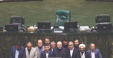 ریل‌گذاری در جاده پرسنگلاخ