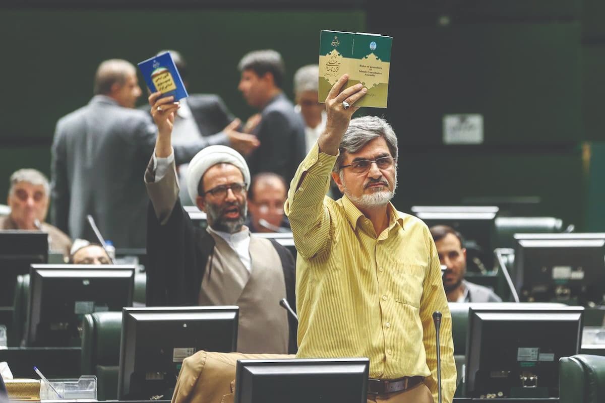سخنگوی مجمع دروغگو است؛ پالرمو در مجلس تصویب نشد! سخنگوی مجمع دروغگو است؛ پالرمو در مجلس تصویب نشد!