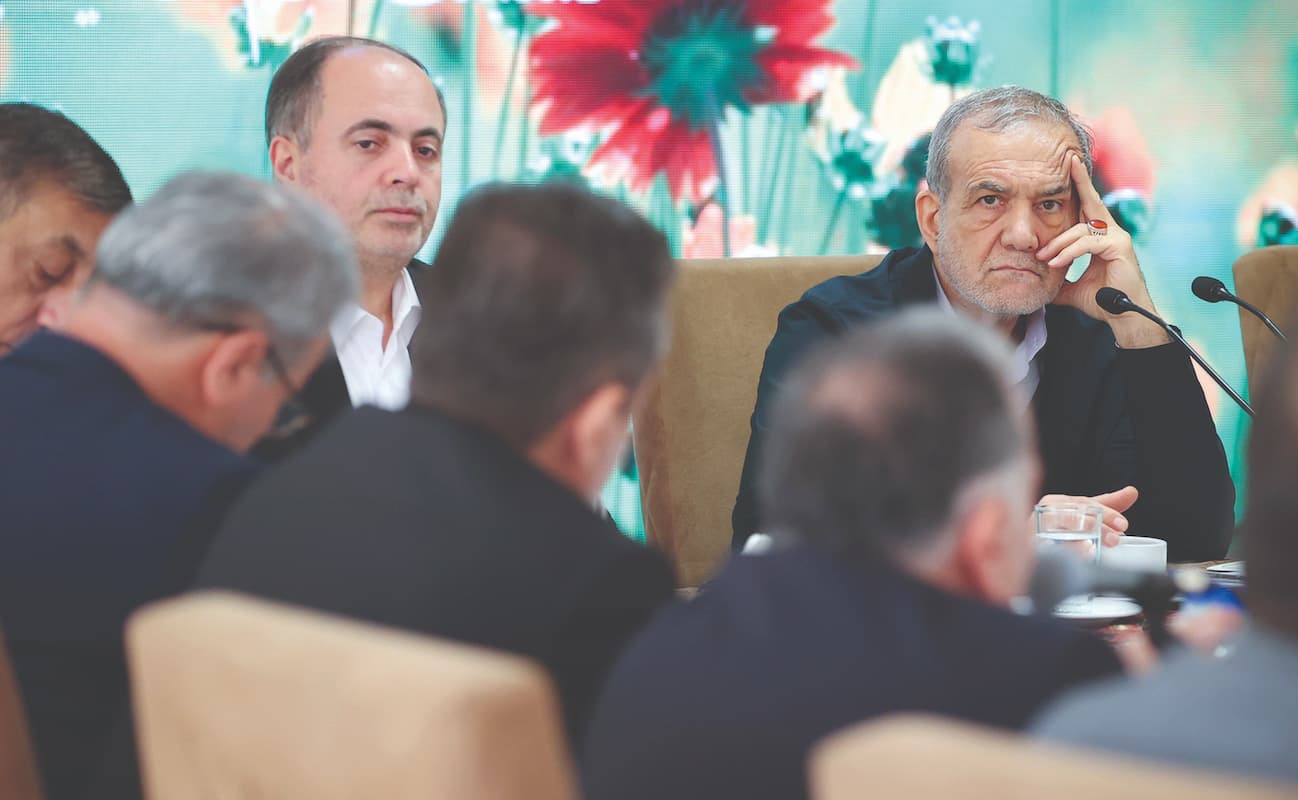 فراخوان پزشکیان برای غلبه بر مشکلات ناشی از کم‌آبی