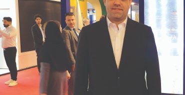 لزوم گذار از شعار به راهبرد