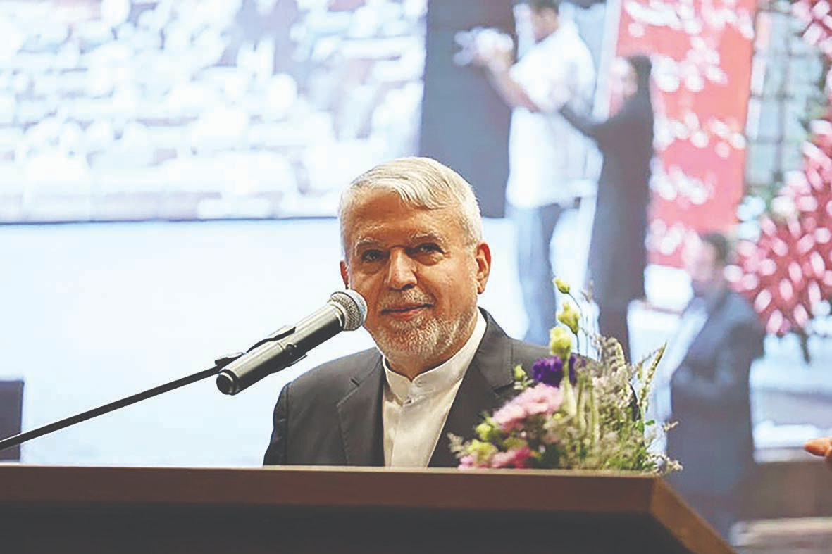 نیازمند انسجام نخبگانی و هم‌افزایی راهبردی هستیم