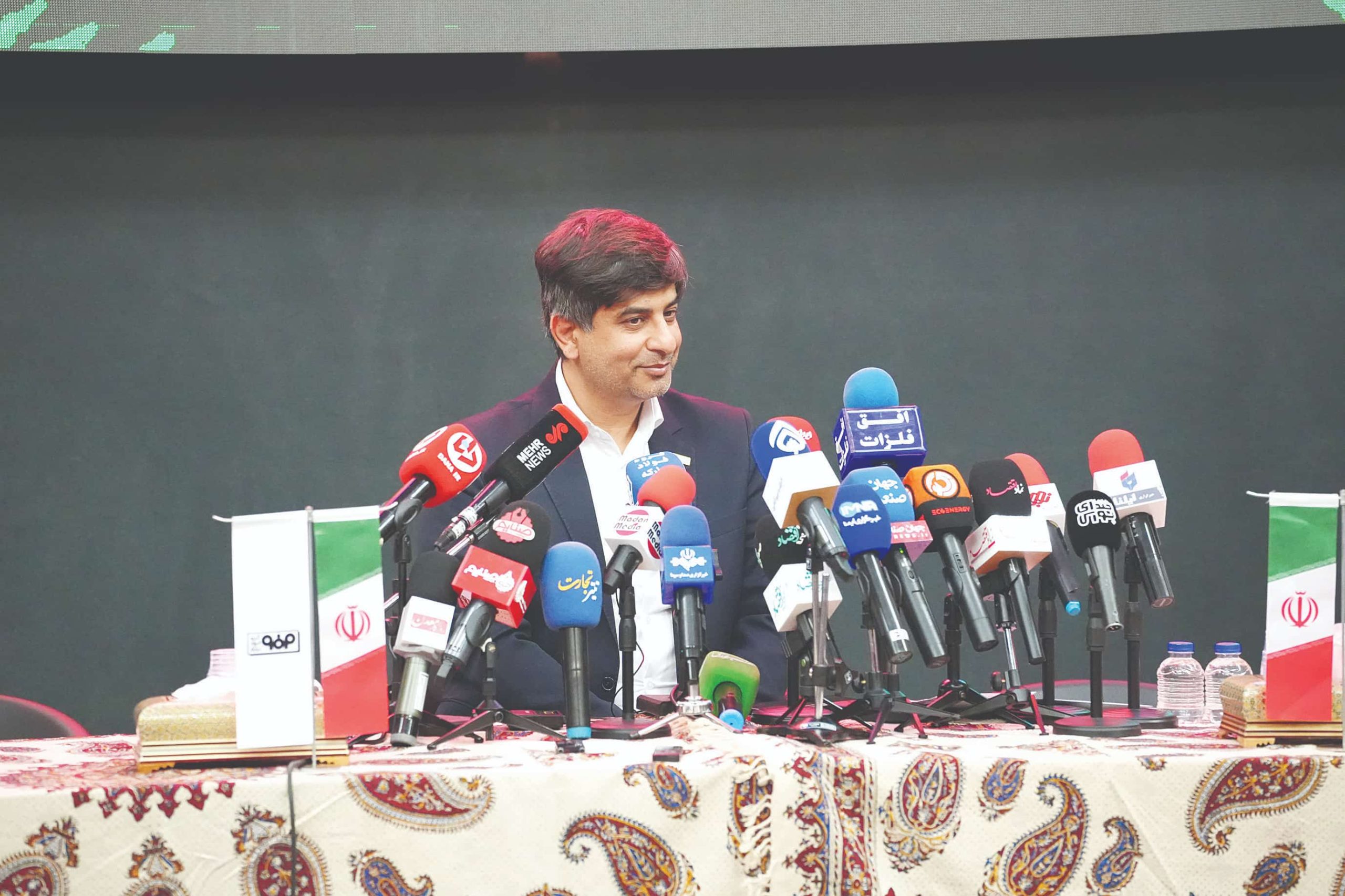 پیشتازی فولاد مبارکه در گریدهای خاص پیشتازی فولاد مبارکه در گریدهای خاص