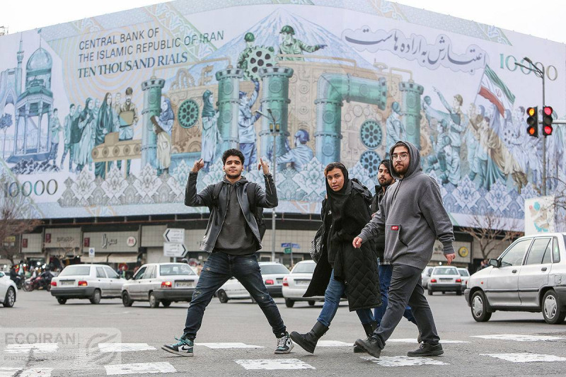 برای عاشقانی که احمق توصیف شدند