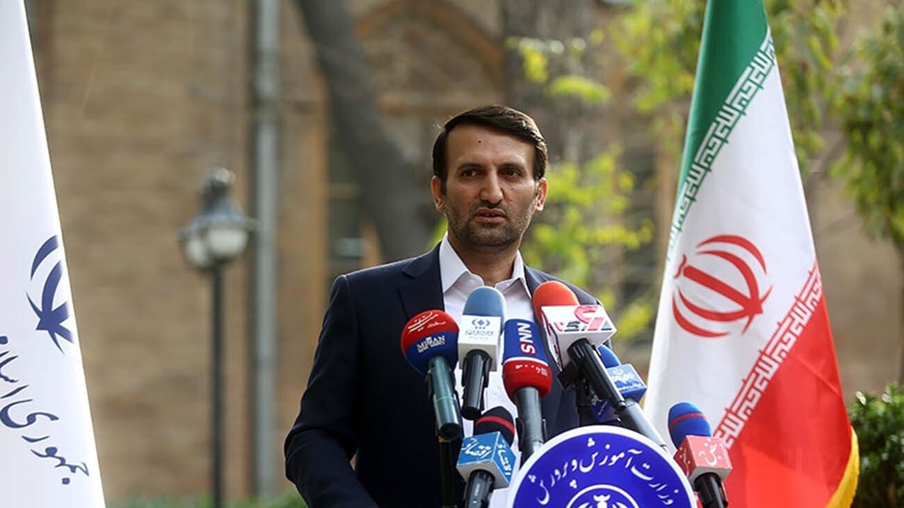 امتحانات مدارس و آزمون تیزهوشان در زمان خودش برگزار خواهد شد امتحانات مدارس و آزمون تیزهوشان در زمان خودش برگزار خواهد شد