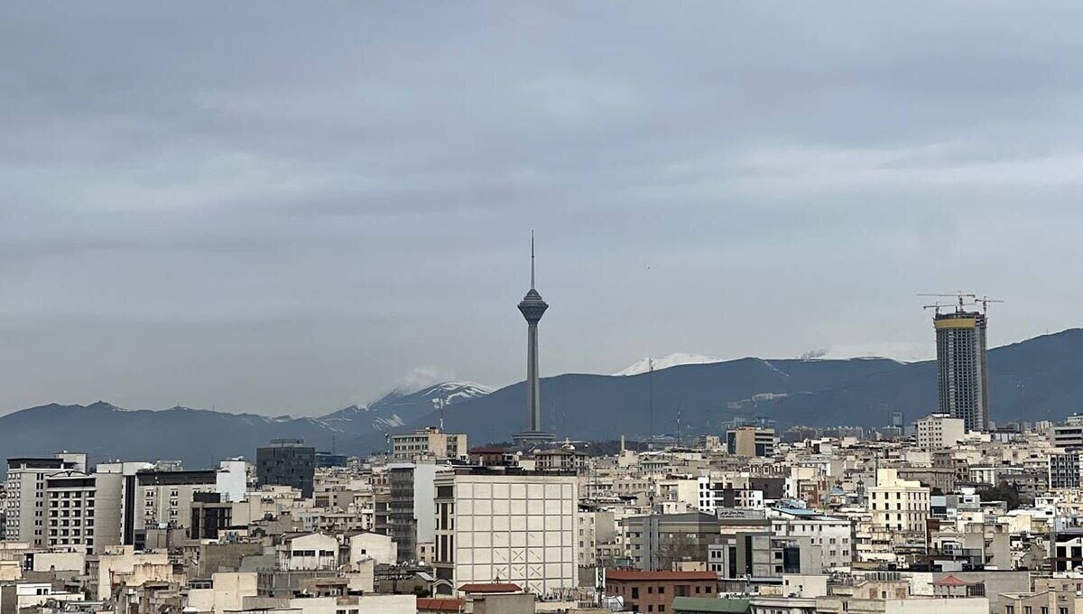توفان تندری و کاهش دما؛ پایان هفته متفاوت در تهران توفان تندری و کاهش دما؛ پایان هفته متفاوت در تهران
