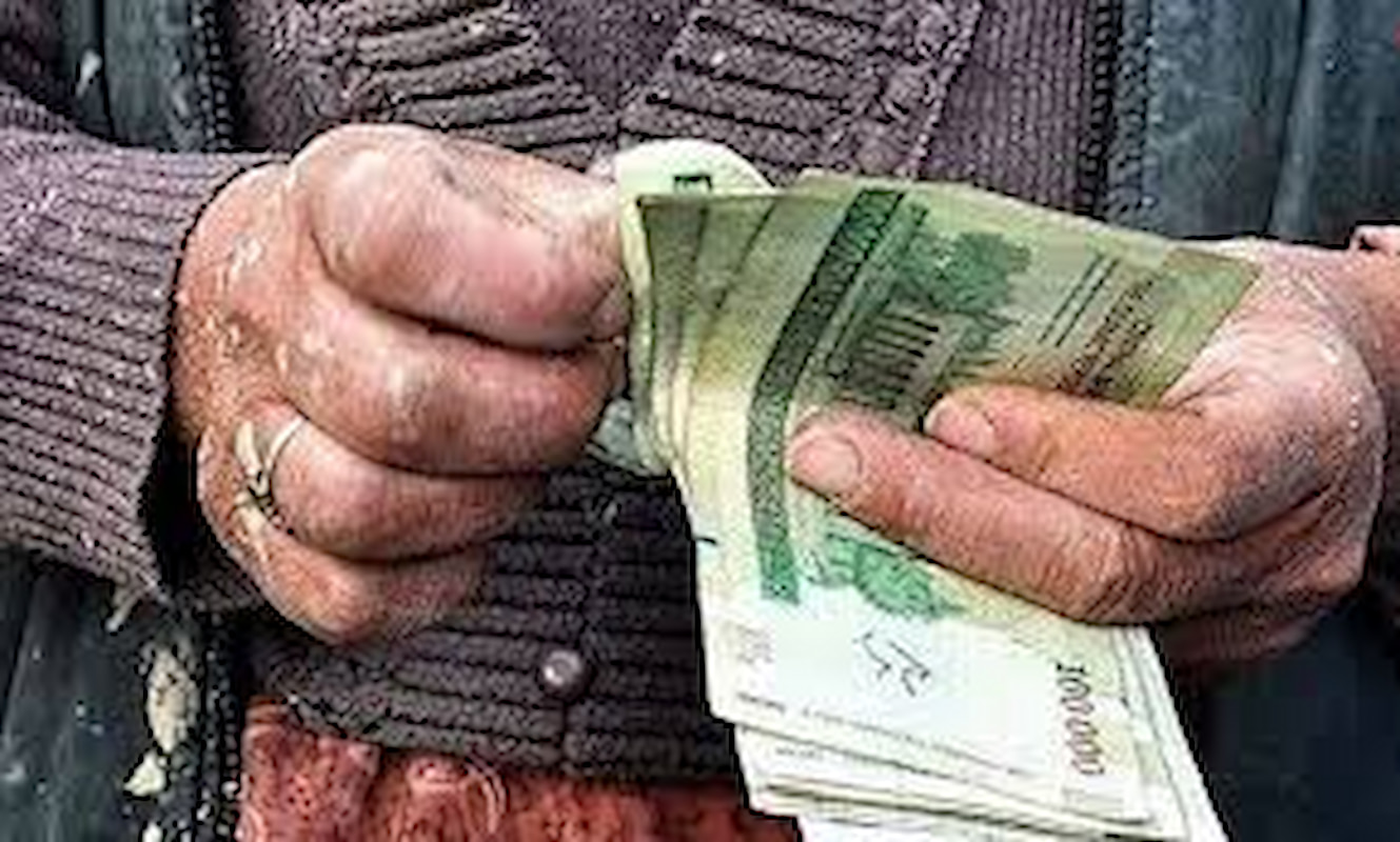 پرداخت مطالبات کارگران باید در اولویت باشد