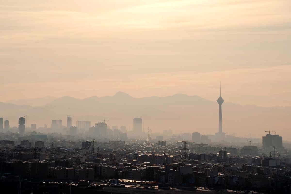 هشدار آلودگی هوا در تهران؛ وضعیت قرمز اعلام شد هشدار آلودگی هوا در تهران؛ وضعیت قرمز اعلام شد