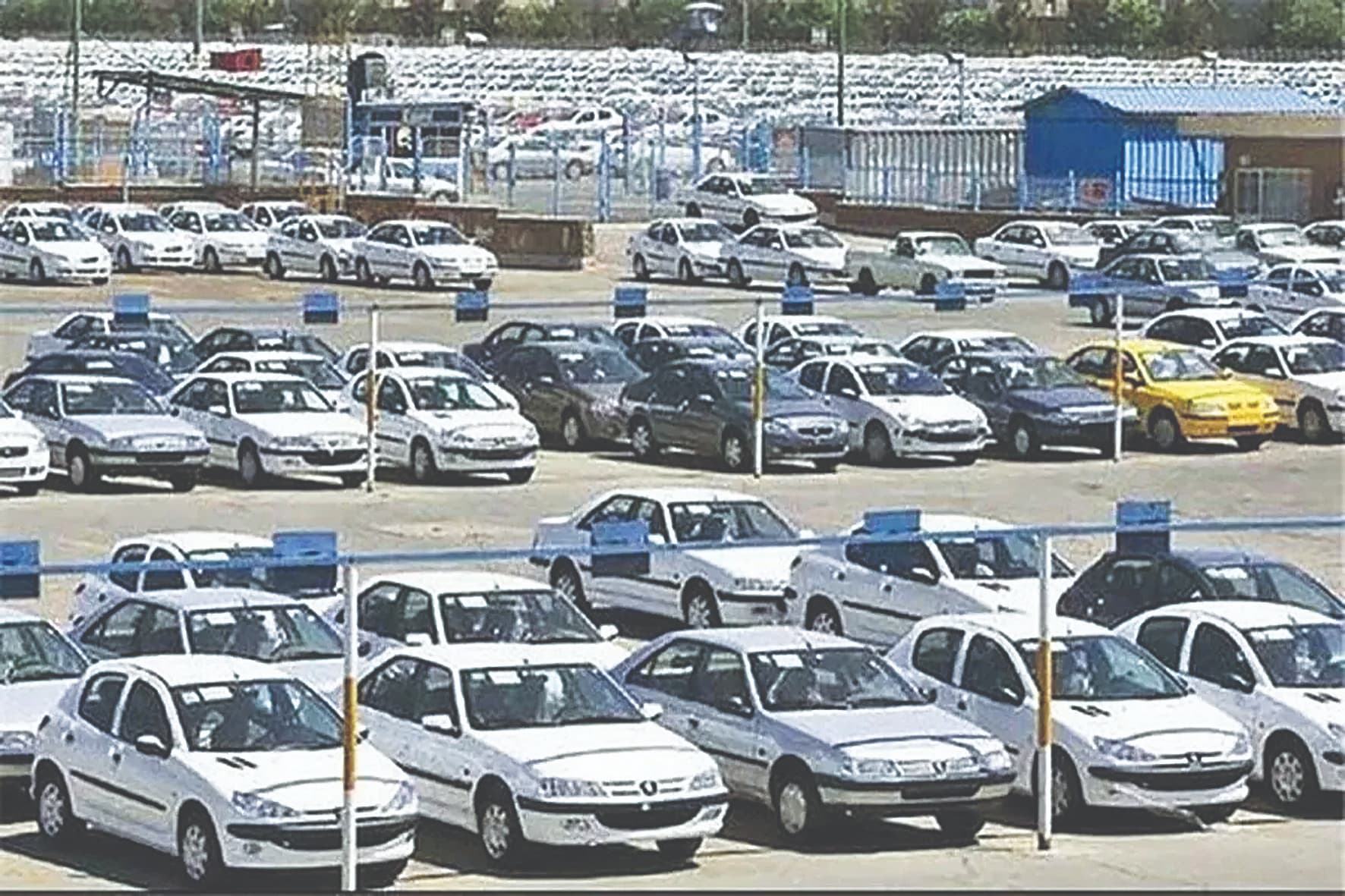 بازار خودرو در کما بازار خودرو در کما