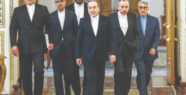 بازنگری در مسیر دیپلماسی