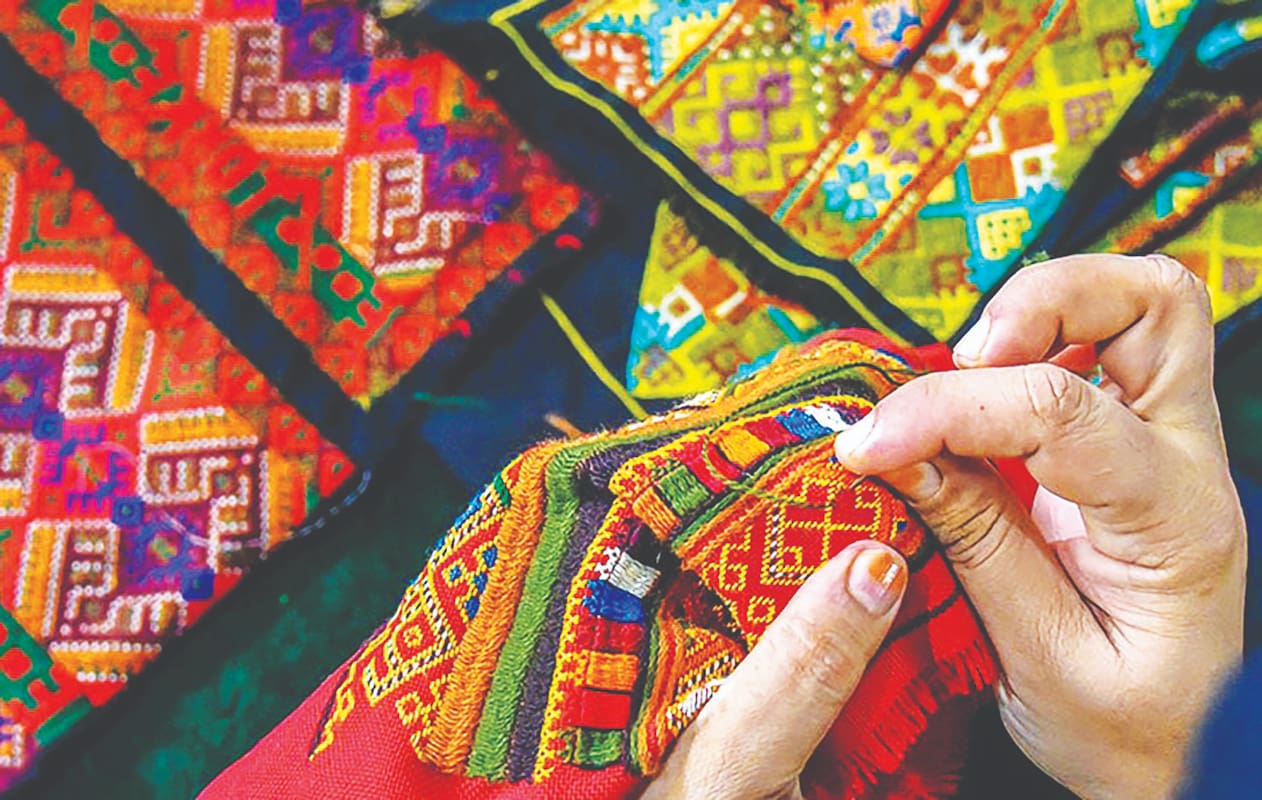 بیم از فراموشی و محاق صنایع‌دستی