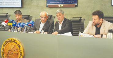 تاکید بر رقابت آزاد و کاهش انحصار
