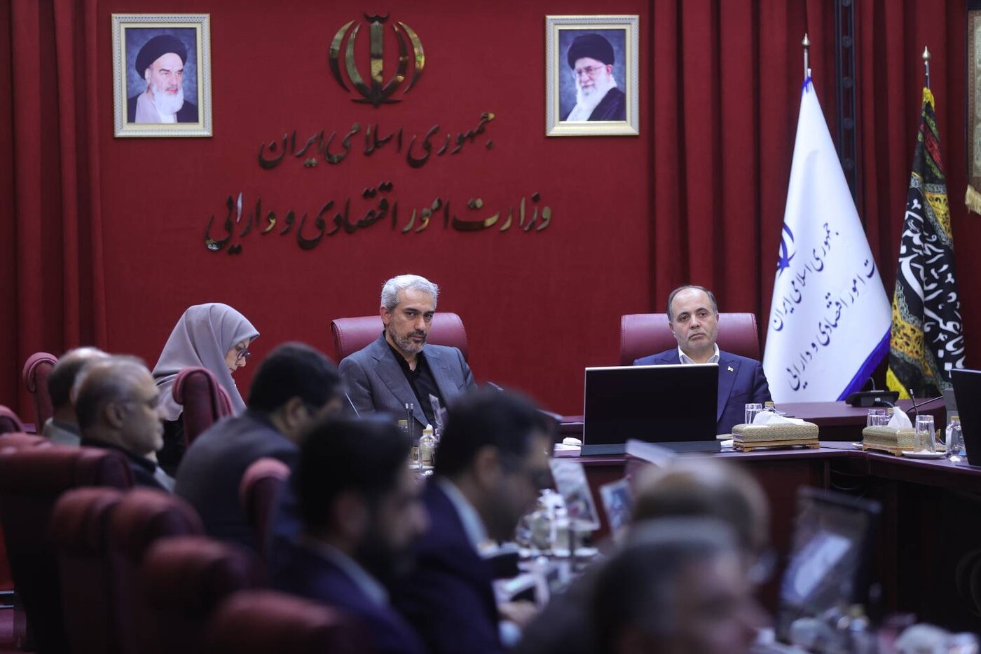 تهیه نسخه تسهیل‌شده پروانه بازاریابی تا ۶ ماه آینده