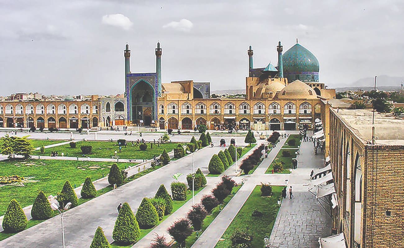 جو‌سازی برای حمله به آثار تاریخی؟