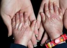 زخم بی‌توجهی بر تن پروانه‌ها