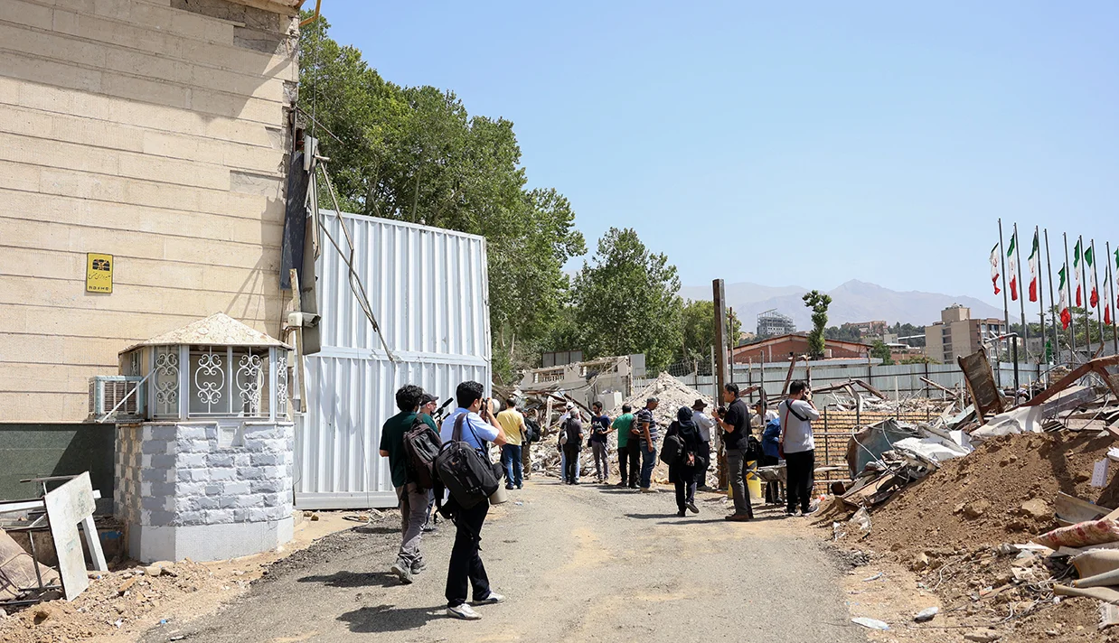 بازگشت تدریجی زندانیان پس از حمله به زندان اوین بازگشت تدریجی زندانیان پس از حمله به زندان اوین