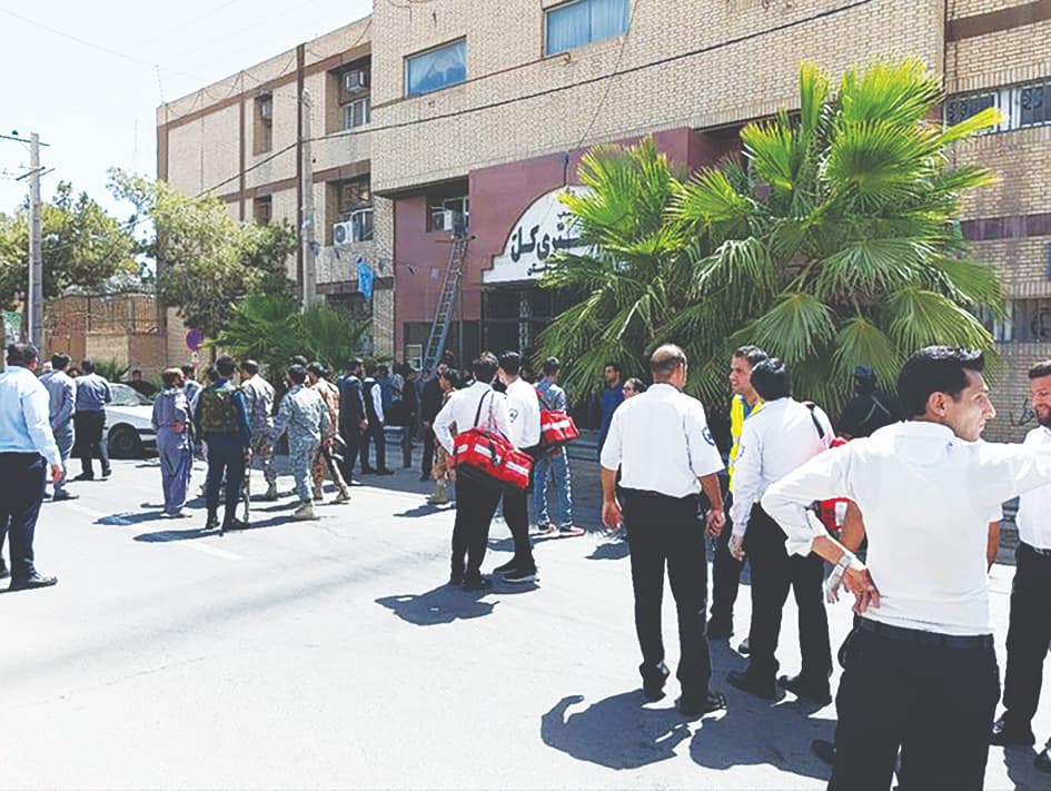 شهادت ۶ تن در حادثه تروریستی زاهدان شهادت ۶ تن در حادثه تروریستی زاهدان