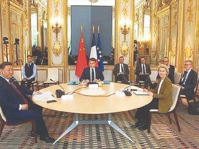 عبور پکن از اروپا