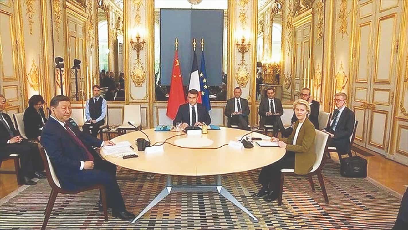 عبور پکن از اروپا عبور پکن از اروپا