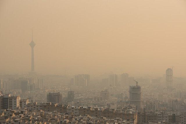 شاخص آلودگی هوای تهران از ۲۶۰ گذشت شاخص آلودگی هوای تهران از ۲۶۰ گذشت