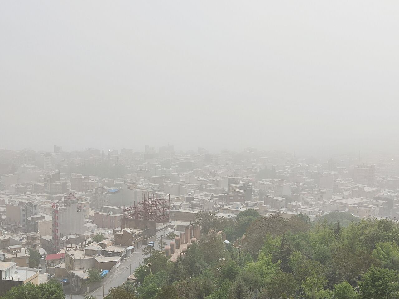 پنج روز ناآرام در آسمان و زمین؛ باد، باران، و هوای ناسالم در راه است پنج روز ناآرام در آسمان و زمین؛ باد، باران، و هوای ناسالم در راه است