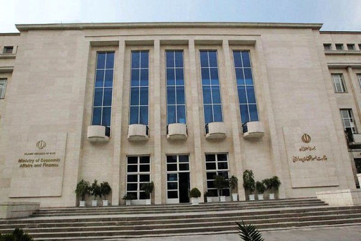 وزارت اقتصاد به بازار بورس سر و سامان دهد وزارت اقتصاد به بازار بورس سر و سامان دهد