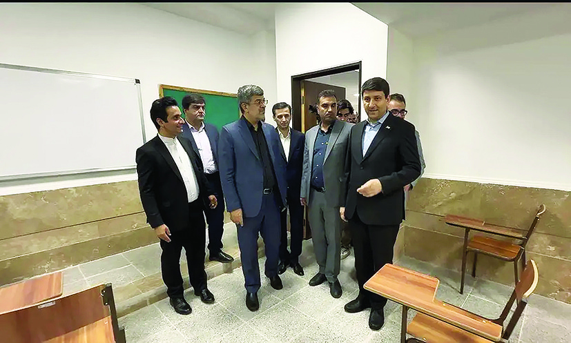 افتتاح مدرسه ۱۵ کلاسه چادرملو در اردکان