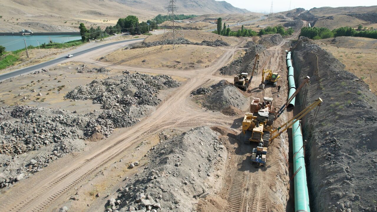 ظرفیت انتقال آب طالقان به تهران و کرج دو برابر میشود ظرفیت انتقال آب طالقان به تهران و کرج دو برابر میشود