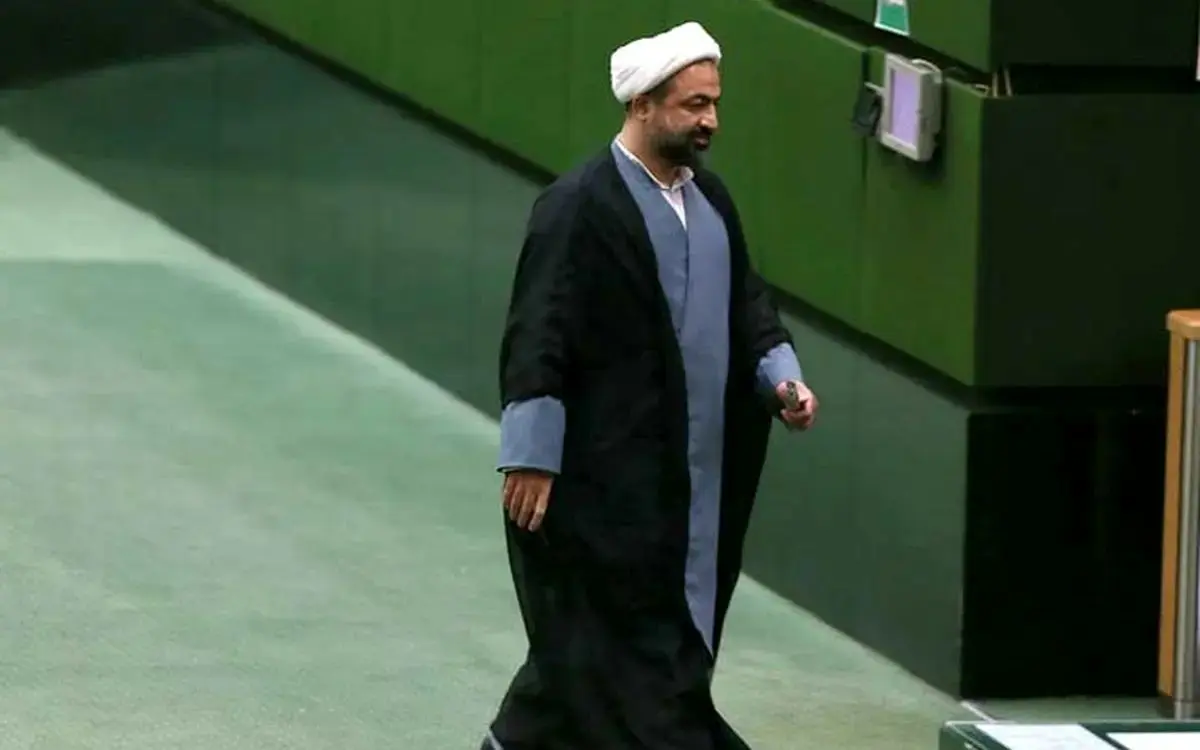 مقایسه رسایی میان عملکرد پزشکیان و بنی‌صدر