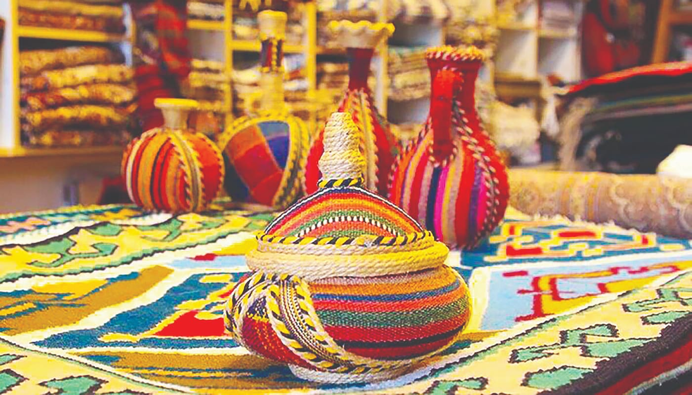رکود بازار صنایع‌دستی گریبانگیر هنرمندان