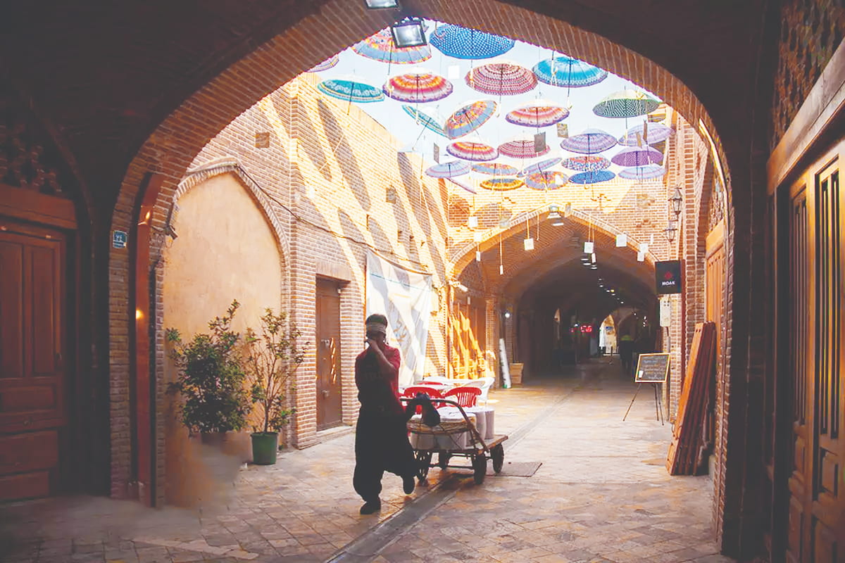 عودلاجان زیرتیغ تخریب