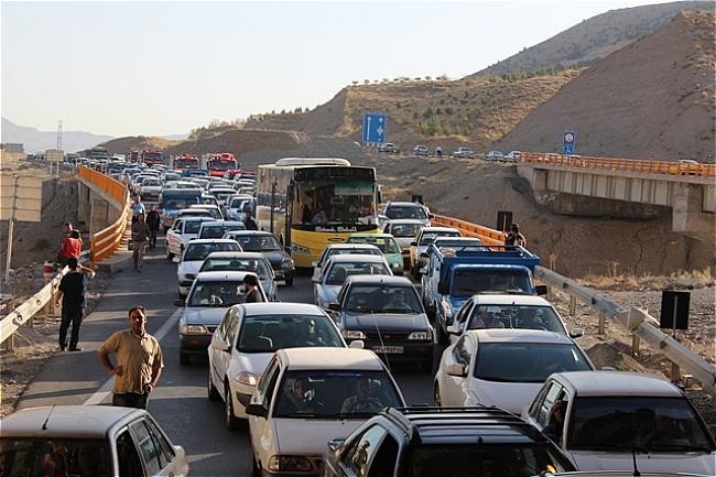 محدودیتهای ترافیکی جادههای کشور از ۵ تا ۱۱ شهریور اعلام شد محدودیتهای ترافیکی جادههای کشور از ۵ تا ۱۱ شهریور اعلام شد