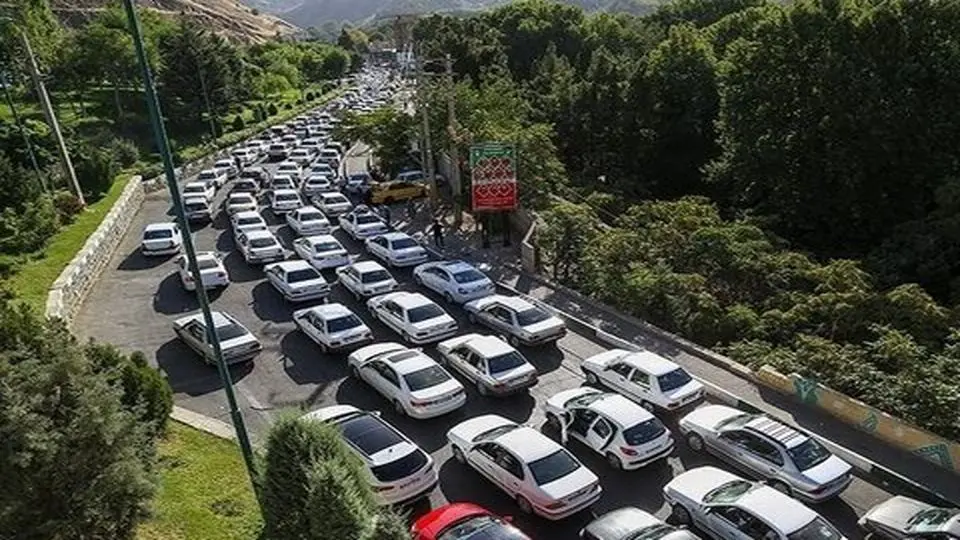 انسداد آزادراه تهران–چالوس؛ محور کندوان یکطرفه می شود انسداد آزادراه تهران–چالوس؛ محور کندوان یکطرفه می شود