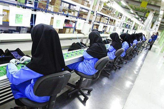 کاهش مشارکت اقتصادی زنان؛ پیامدهای نادیده گرفتن امنیت و عدالت در بازار کار