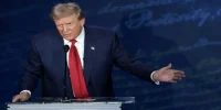 همکاری نادر تهران و واشنگتن؛  ترامپ حدود ۱۰۰ ایرانی را از آمریکا به ایران دیپورت کرد