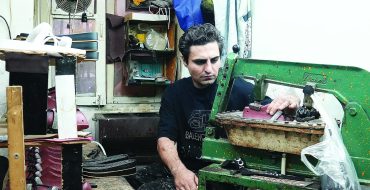 تعمیق رکود صنعت