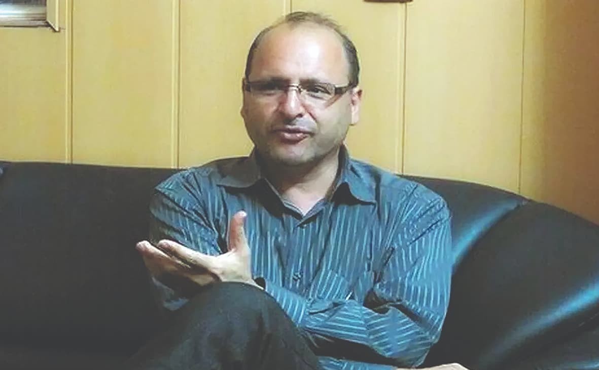 خروج از NPT و بستن تنگه هرمز معقول نیست، باید تعامل کنیم خروج از NPT و بستن تنگه هرمز معقول نیست، باید تعامل کنیم