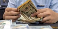 قیمت دلار توافقی ثابت ماند؛ بانک مرکزی برنامه‌ای برای افزایش نرخ ندارد