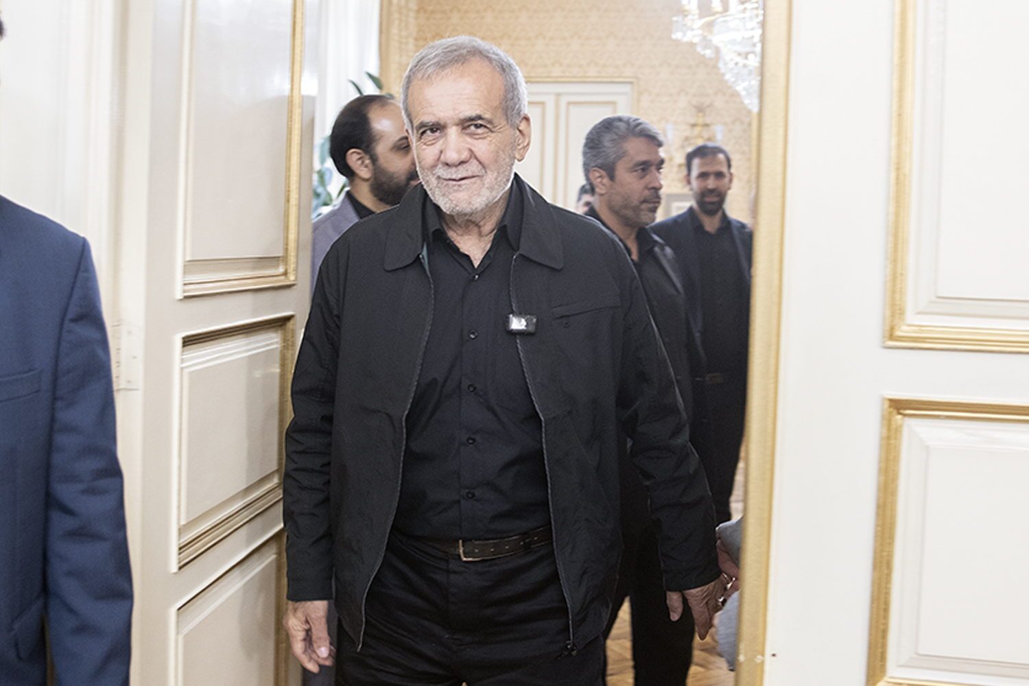 کارت امید مادر از فروردین ۱۴۰۵ صادر می‌شود؛ ۲۰ میلیون ریال ماهانه برای حمایت از خانواده