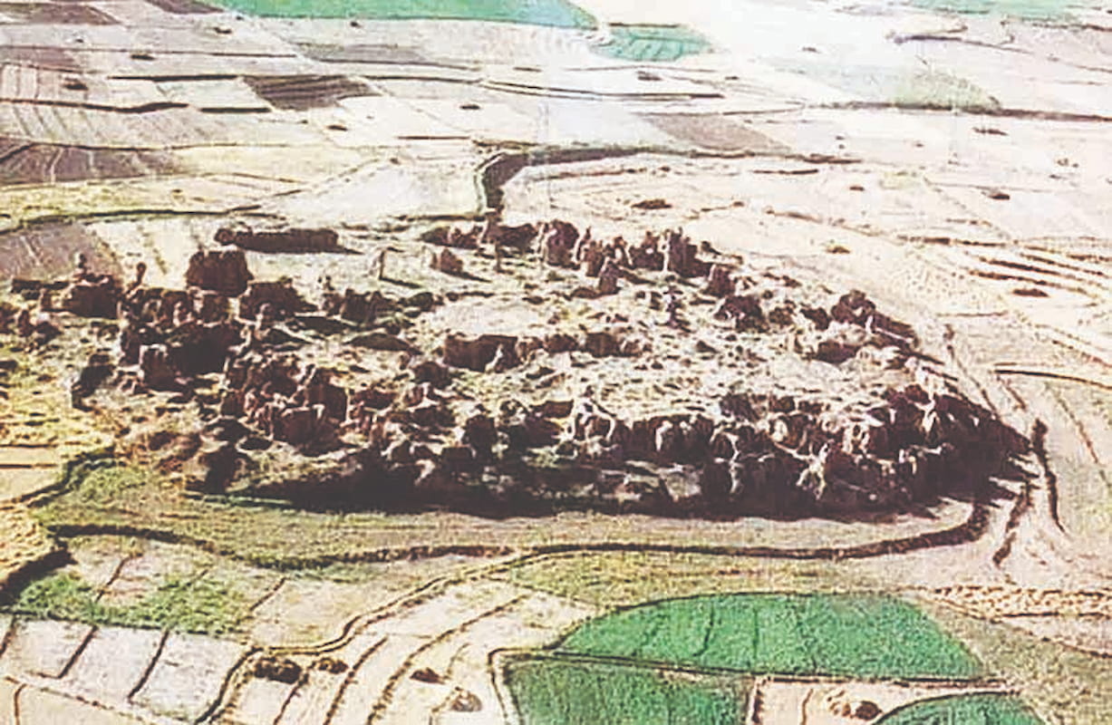 سند مالکیت کهن دژ ساسانی نیشابور صادر شد
