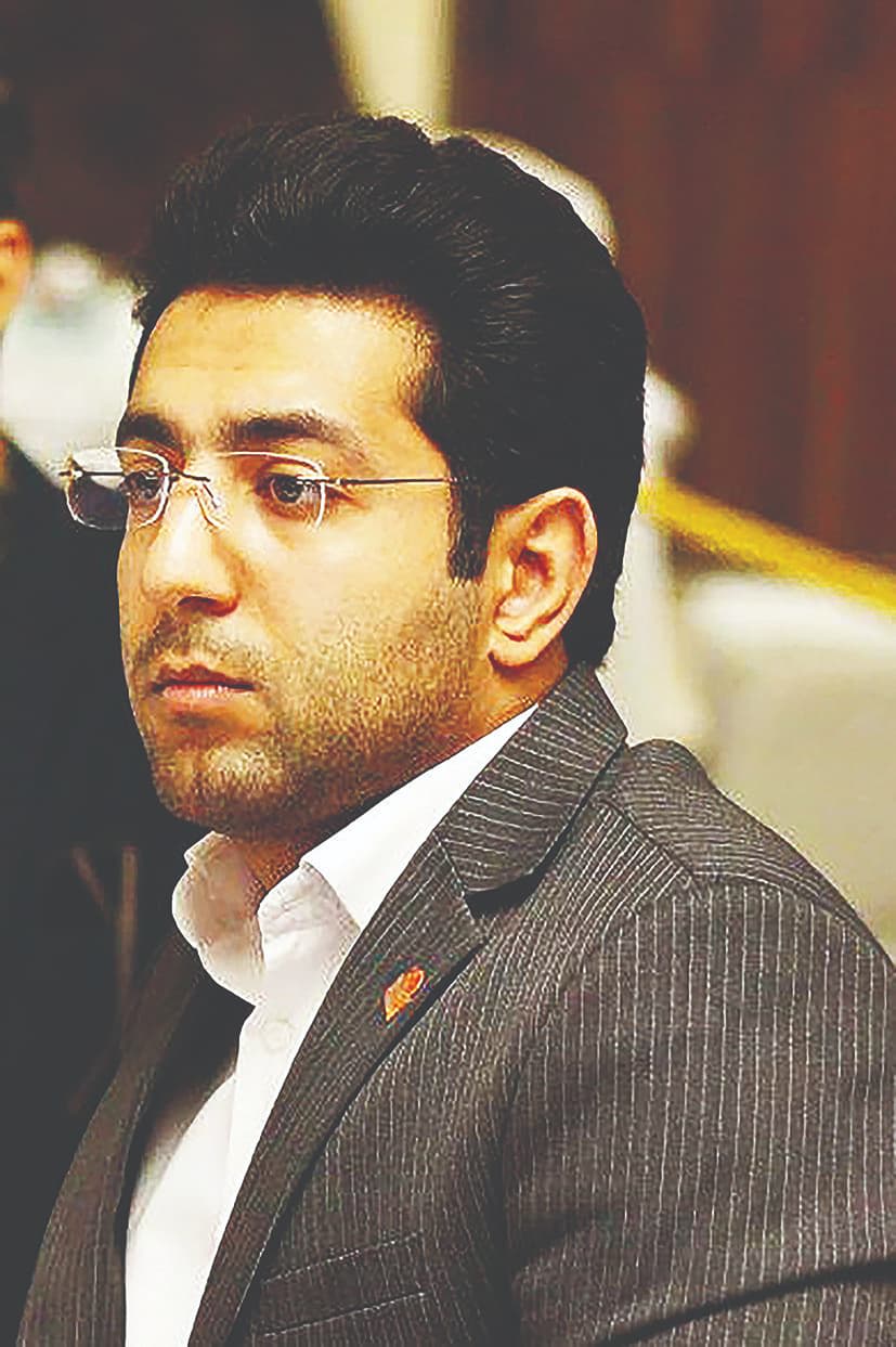دلار ۱۵۰‌هزار تومانی؛ شلیک هواییِ یک محکوم اقتصادی
