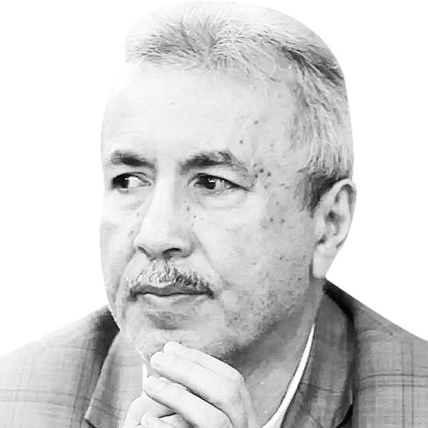 بازار سرمایه در پیچ و خم ارزندگی