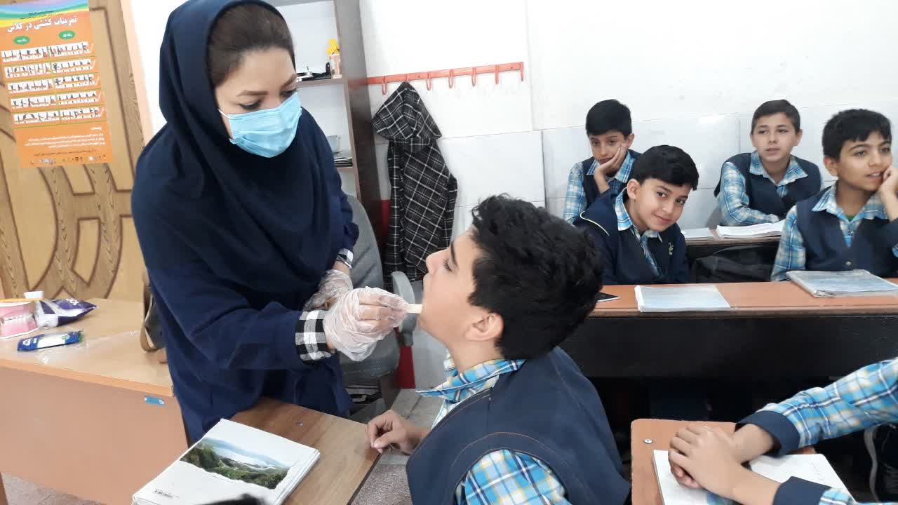 برنامه‌های وزارت بهداشت برای مدارس؛ چگونه به بهبود سلامت دهان و دندان دانش‌آموزان کمک می‌شود؟