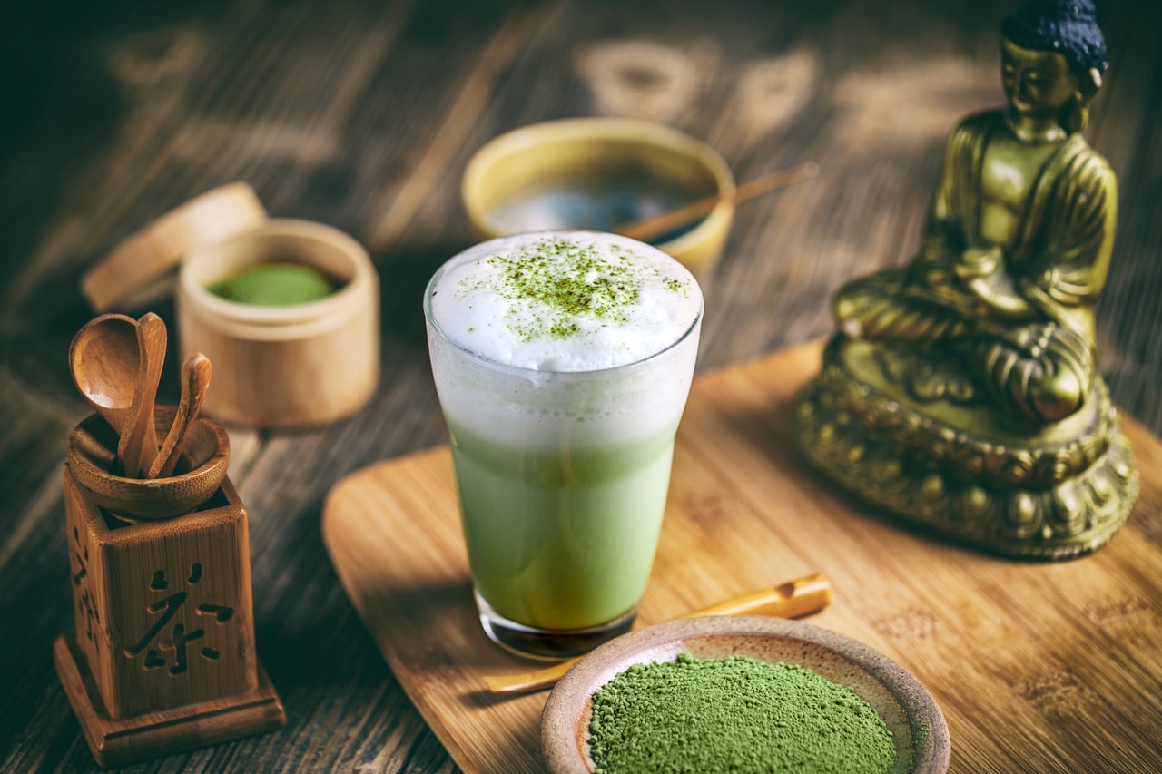 آیا ماچا همان چای سبز است؟ پاسخ یک متخصص تغذیه