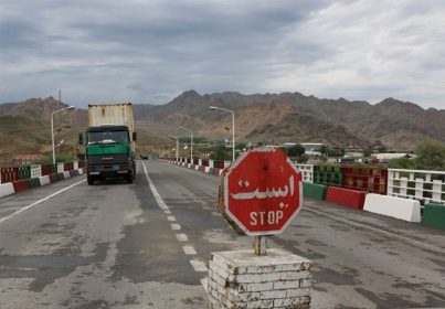 ترافیک سنگین در هراز؛ پلیس راه محدودیت یکطرفه اعمال کرد ترافیک سنگین در هراز؛ پلیس راه محدودیت یکطرفه اعمال کرد