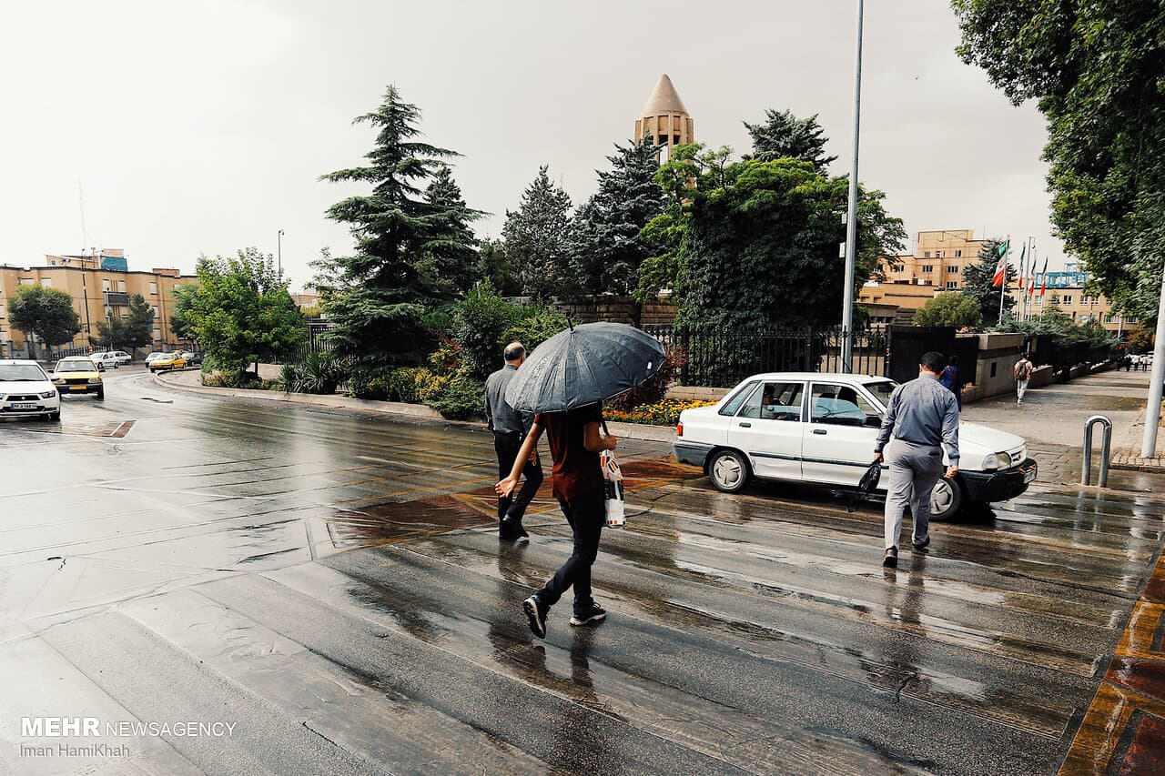 تشدید بارش و باد در شمال و شرق کشور؛ محدودیتهای تردد دریایی پیشبینی شد تشدید بارش و باد در شمال و شرق کشور؛ محدودیتهای تردد دریایی پیشبینی شد