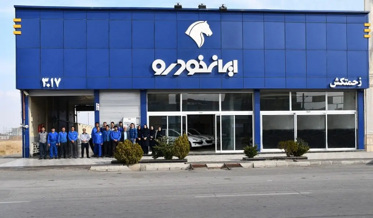صف ۶ میلیونی برای ۷۳ هزار خودرو؛ تب ثبت‌نام ایران‌خودرو ادامه دارد