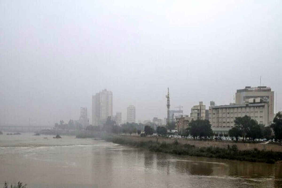 فردا در خوزستان: کلاسها غیرحضوری، ادارات با تأخیر آغاز به کار میکنند فردا در خوزستان: کلاسها غیرحضوری، ادارات با تأخیر آغاز به کار میکنند